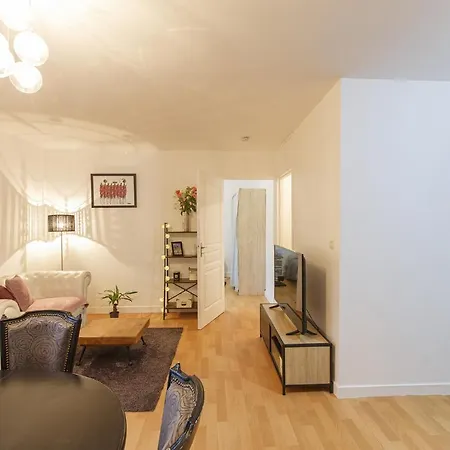 Le Marechal - Cosy Quartier Gare Laval * Λαβάλ